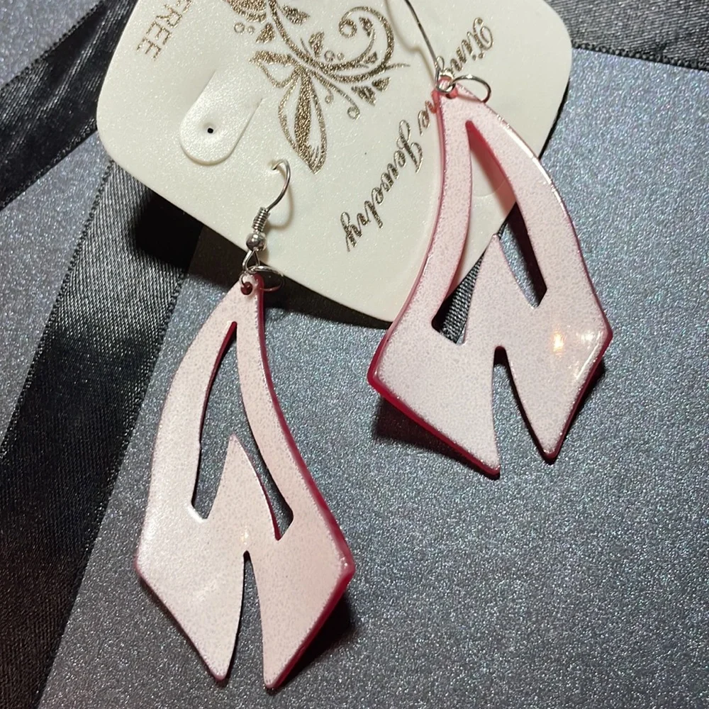 7 for $20 Cut out Acrylic Sparkle Statement Earrings - Picture 3 of 5